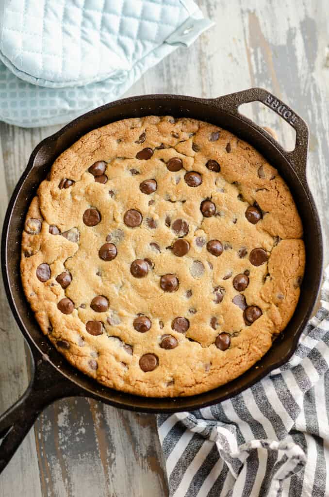 chocolate chip cookie bar in cast iron skillet