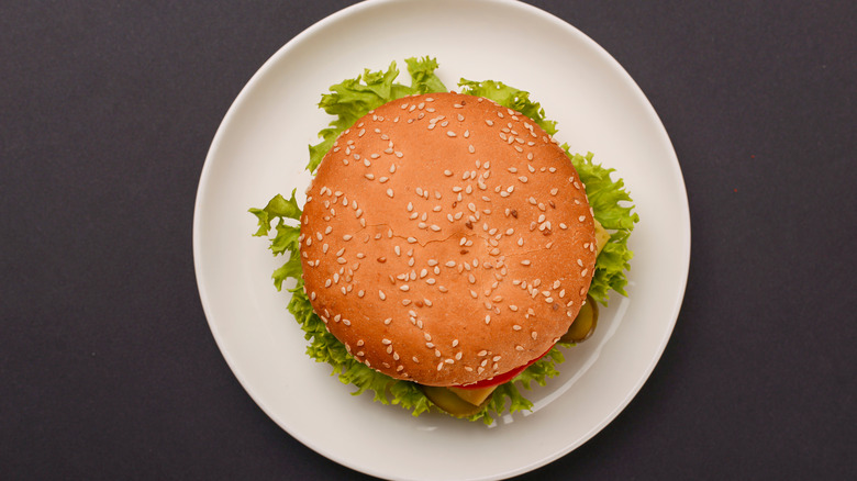 Bird's eye view of a hamburger