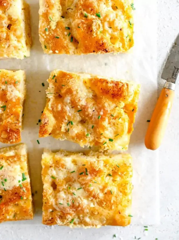 Cheesy Garlic Bread