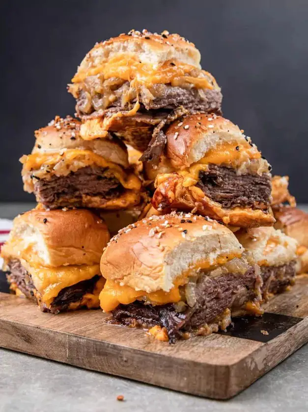 Easy Roast Beef and Cheddar Sliders