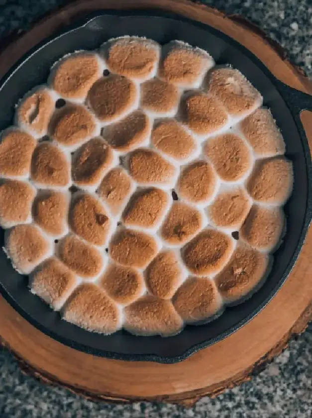 Viral Easy Skillet S’mores Dip Recipe