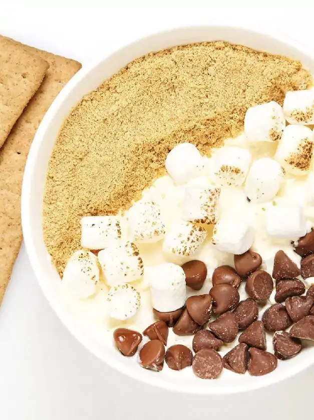 S’mores Cheesecake Dip