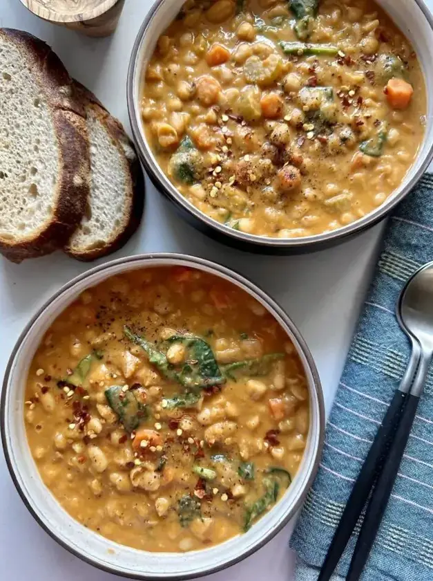 Creamy And Spicy Fasolada (Greek White Bean Soup)