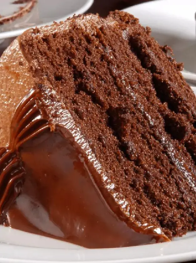 Portillo’s Chocolate Cake