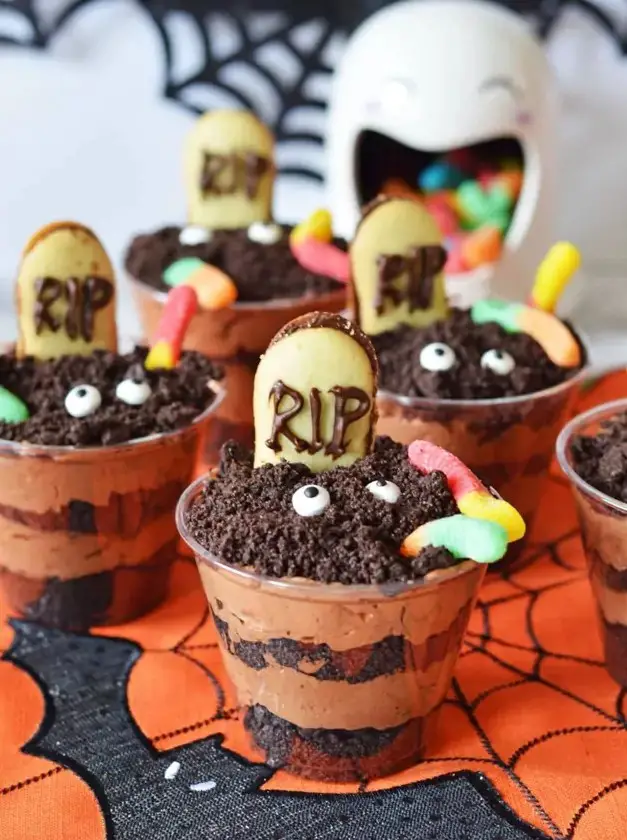 Halloween Dirt Pudding Recipe