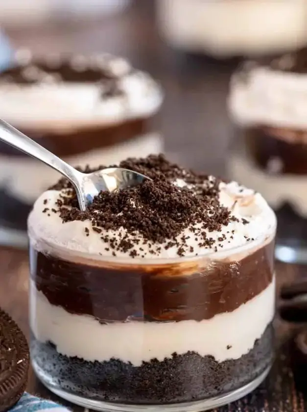 Oreo Dirt Pudding Cups (No bake!)