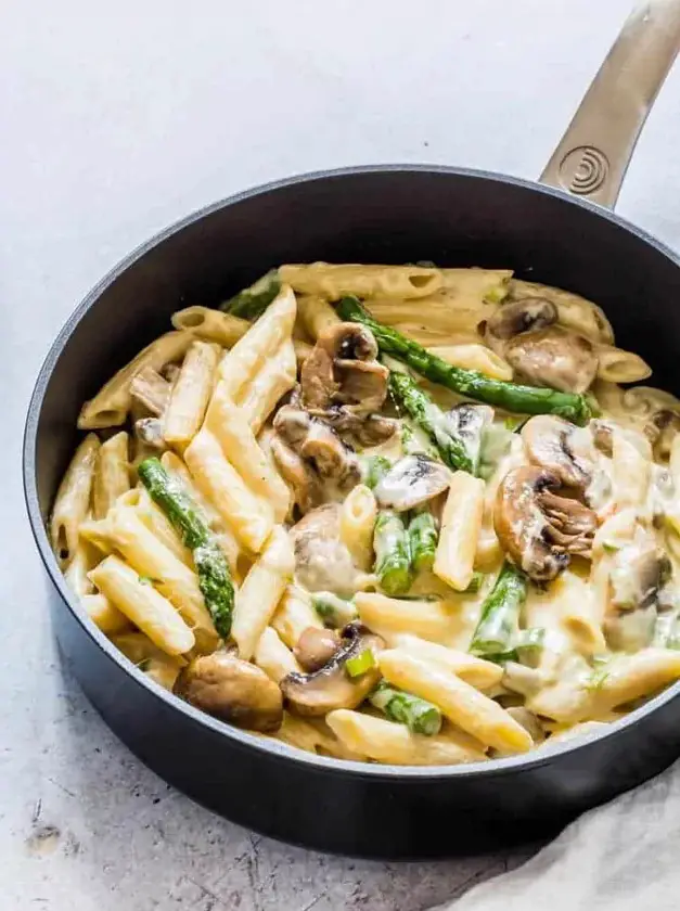 Mushroom Asparagus Pasta