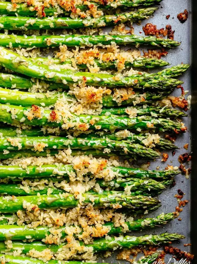 Crispy Parmesan Asparagus With Garlic Butter