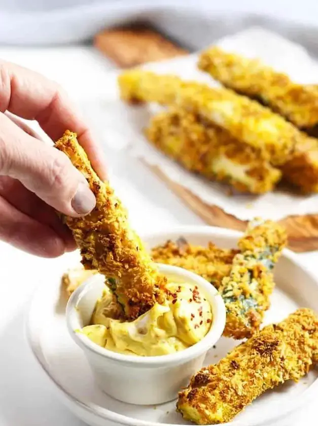 Baked Curry Zucchini Fries Recipe