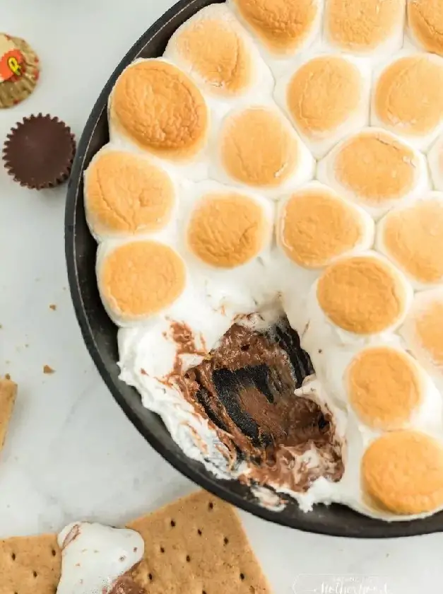 Peanut Butter Cup S’mores Dip