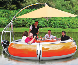 Barbecue Dining Boat