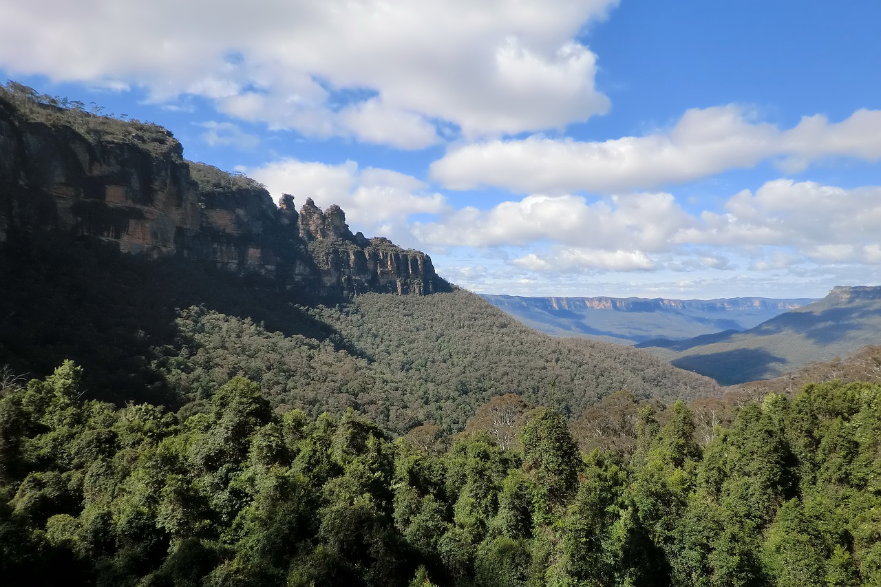 hikes in australia