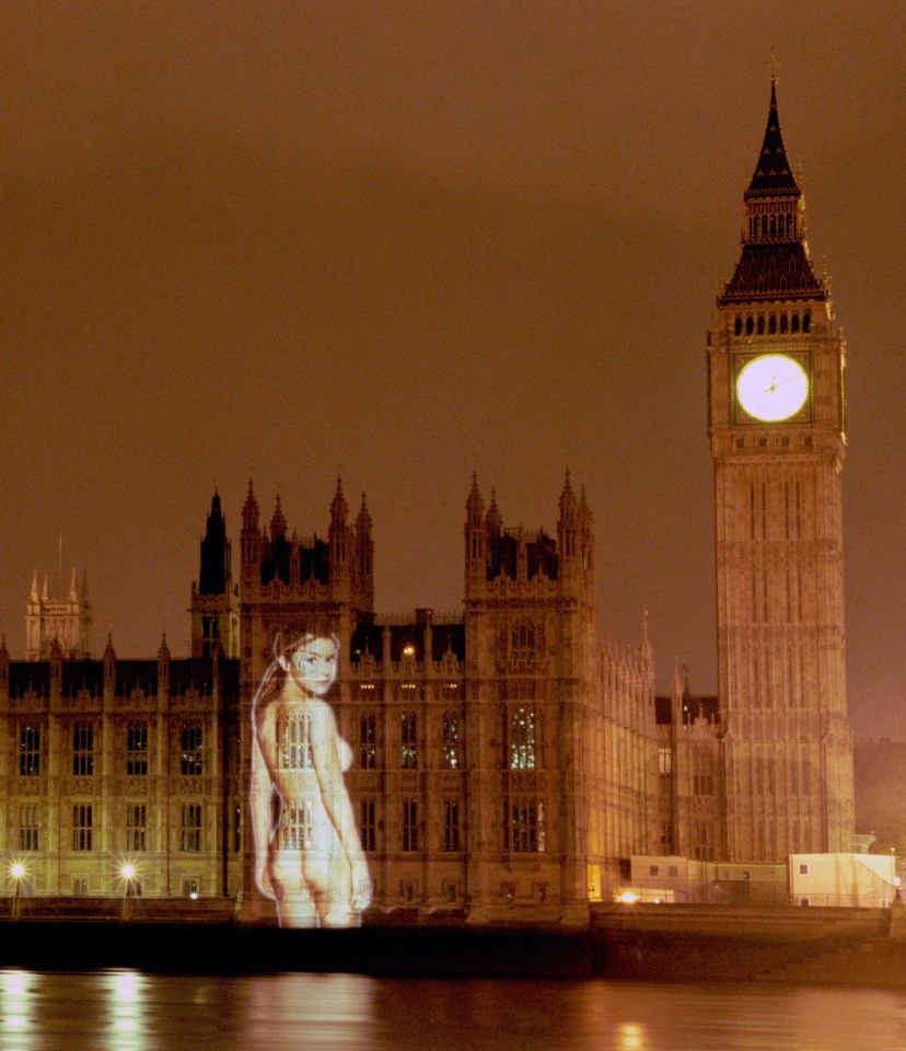  Gail Porter says her naked projection on Parliament left her depressed