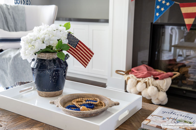 Patriotic Decor Living Room (Sunny Side Up)