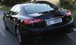 2014-Maserati-Ghibli-on-the-road-home 2