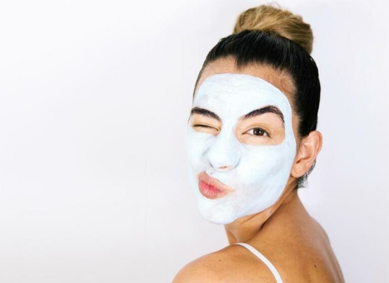 Skincare Myths: Debunked!