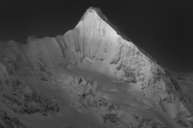 photo noir et blanc montagne suisse obergabelhorn - La liste Jeremie Heitz