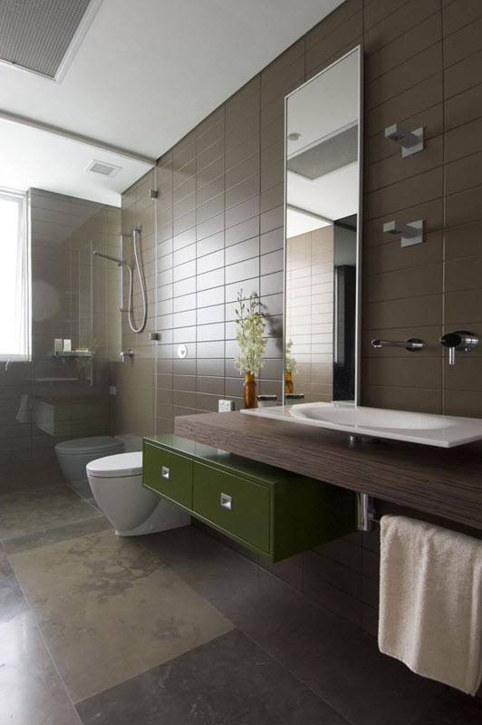 brown_bathroom_tile_38