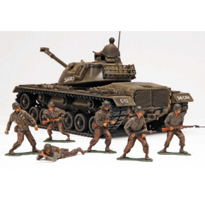 Revell Plastic ModelKit MONOGRAM tank 7853 - M-48 A2 Patton Tank (1:35)