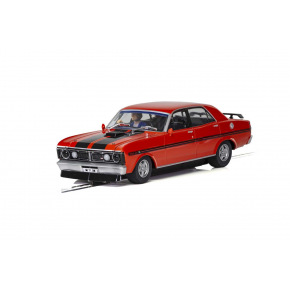 Scalextric Autíčko Street SCALEXTRIC C3937 - Ford XY Road Car - Candy Apple Red (1:32)