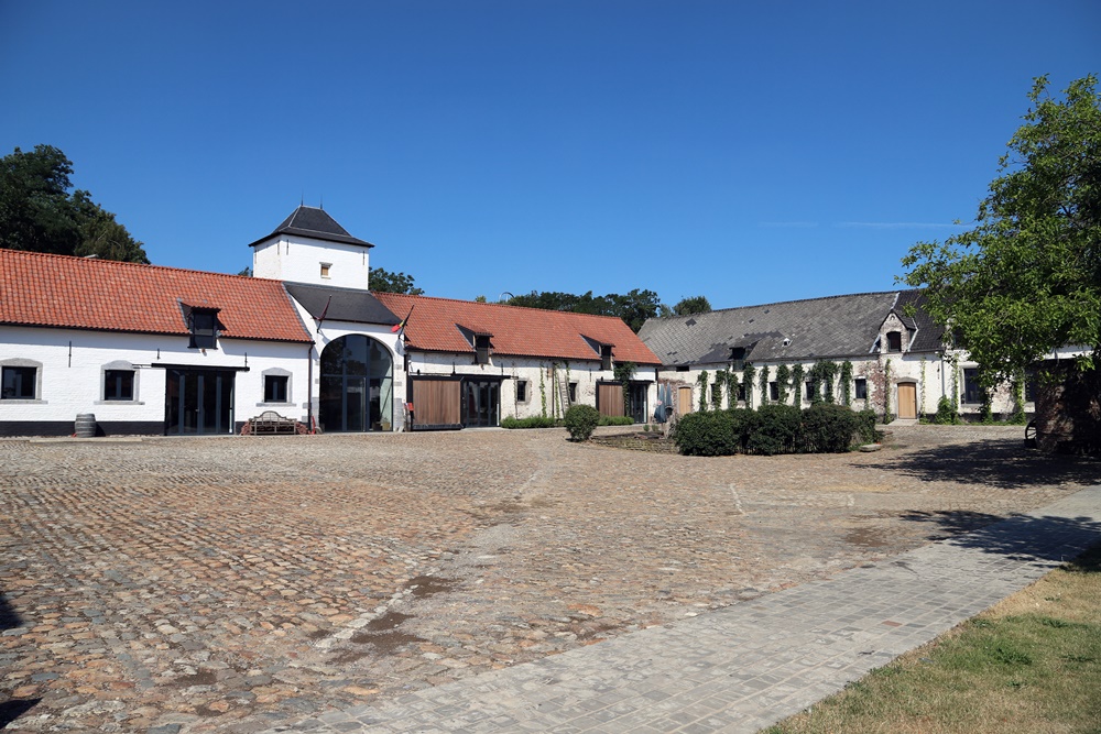 Ferme de Mont-Saint-Jean