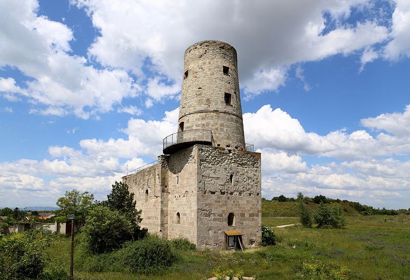 Church Ruins Markgrafneusiedl