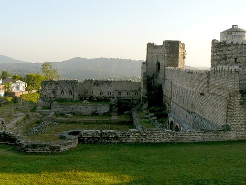 Shahpur Kandi Fort