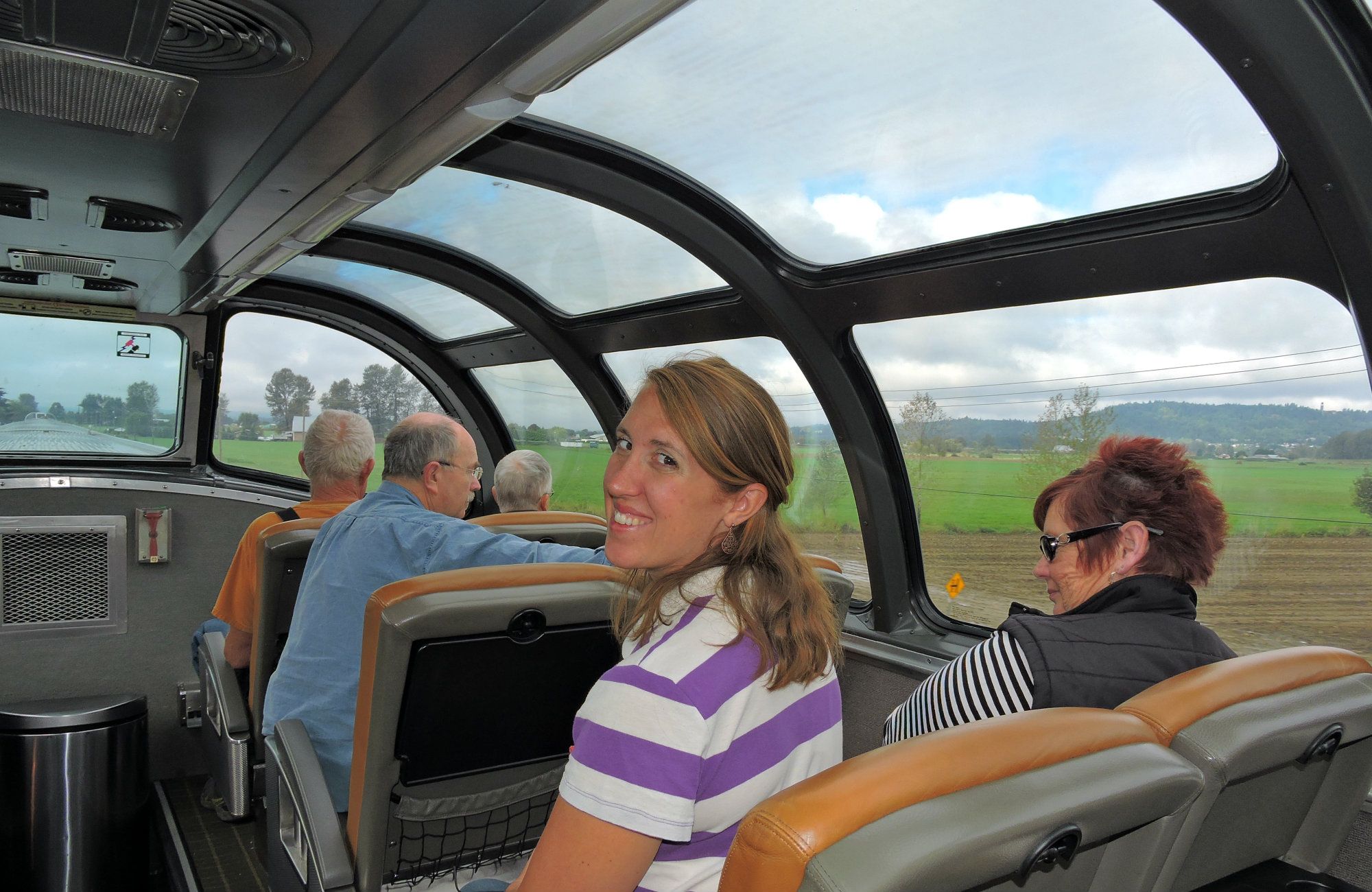 VIA Rail, Sleeper Train, Canadian sleeper train, Rocky Mountaineer, VIA Rail, Beds on VIA Rail, Jasper train, Canadian Rockies Train, What's it like to sleep on a train, sleeping on a train, beds on a train, VIA rail beds, 