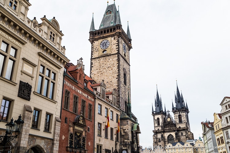 travelyesplease.com | A Walk Through Prague: Part One- Prague's Old Town