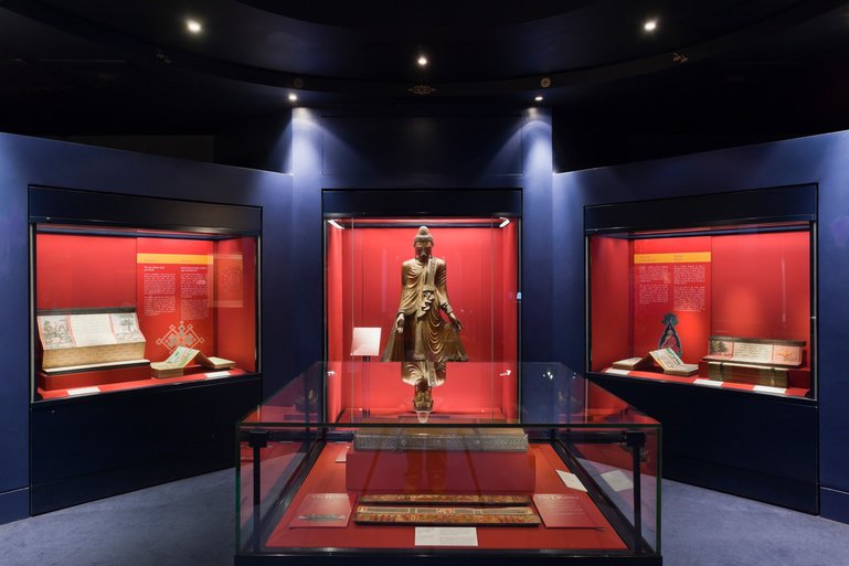 The Sacred Traditions gallery at the Chester Beatty. Photo is the copyright of the Trustees of the Chester Beatty Library.