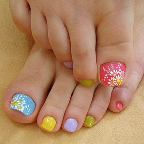 Toe nail art