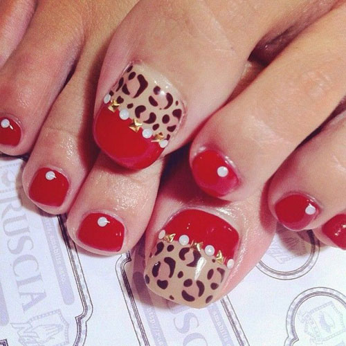 Toe nail art design