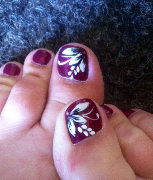 toe-nail-art-design-21