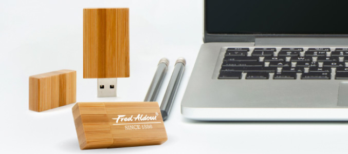 Wooden Flash Drive