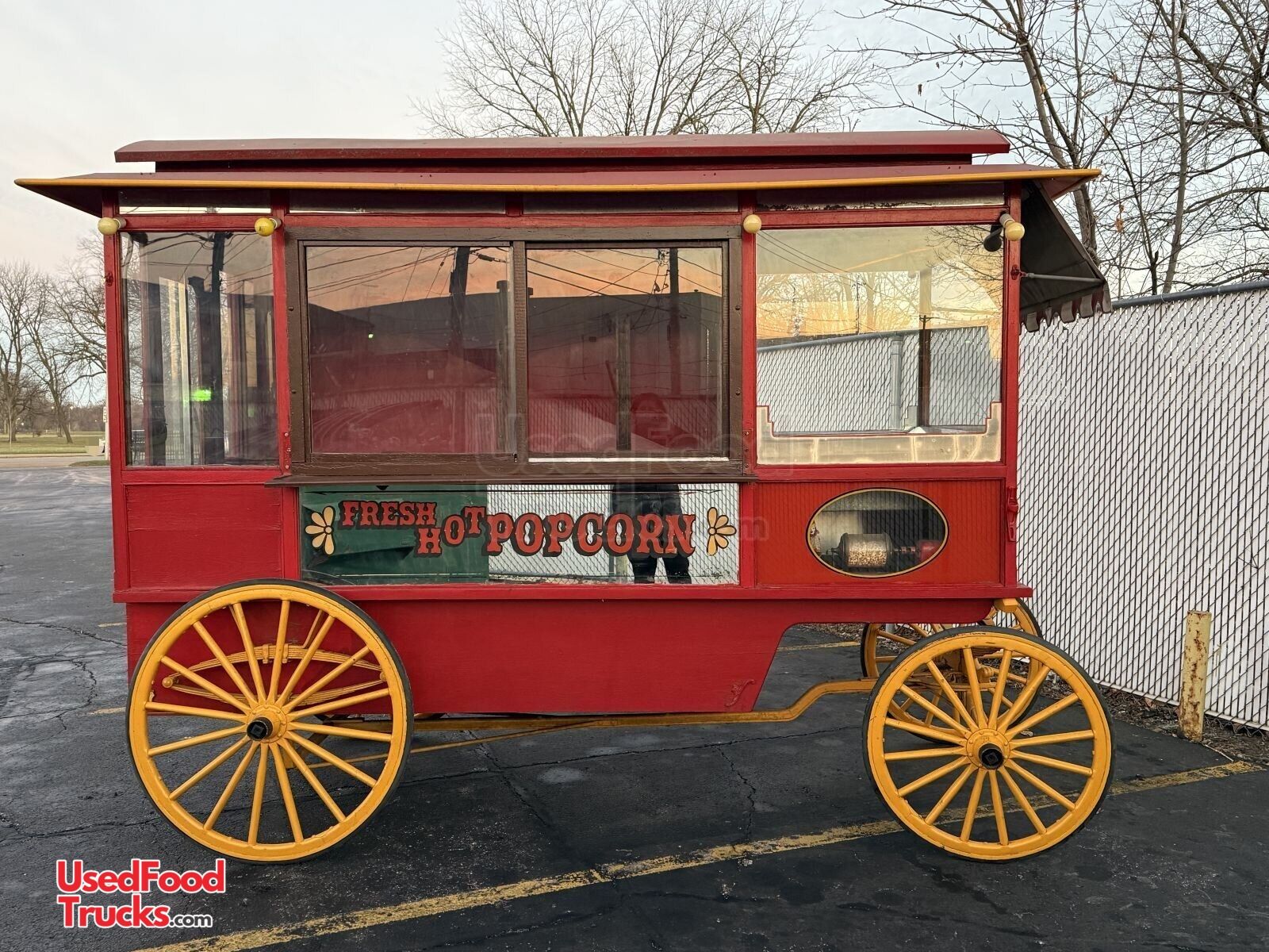 Charming - 5' x 11' Antique Style Popcorn Wagon Old Fashioned Custom ... image.