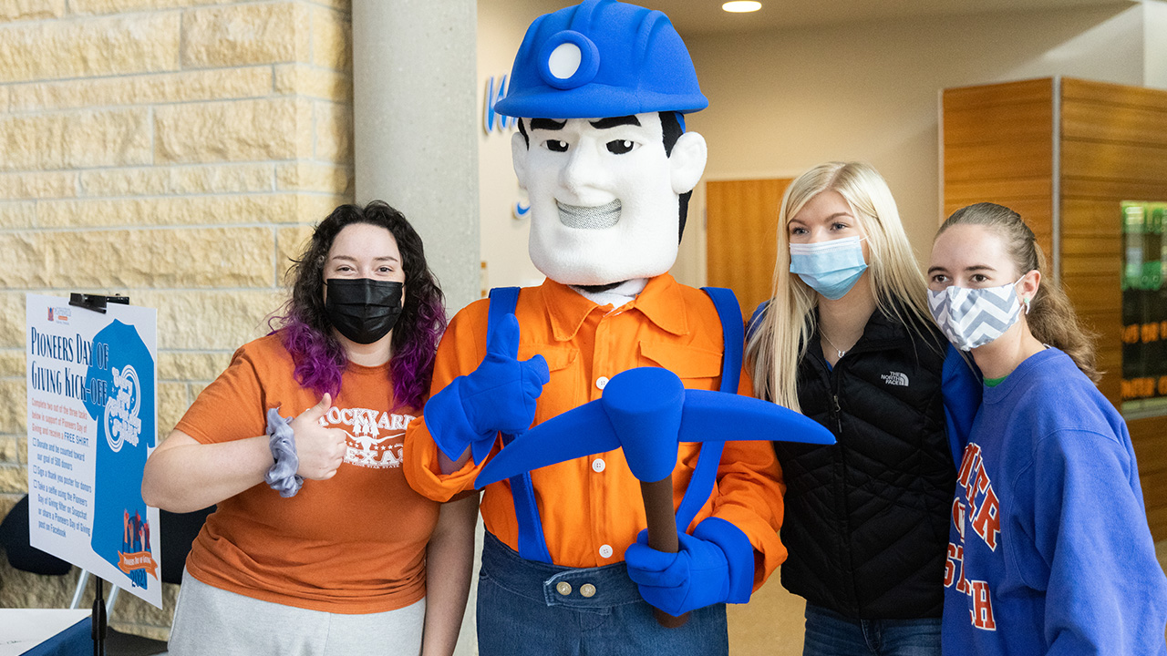 Pioneers Day of Giving Raises Over 143,000 UWPlatteville News