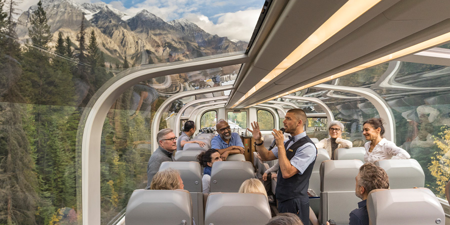 Rocky Mountaineer GoldLeaf Class