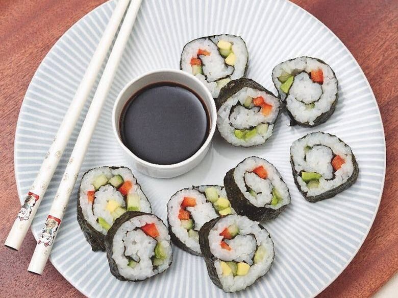 Easy vegan lunch ideas - vegan sushi