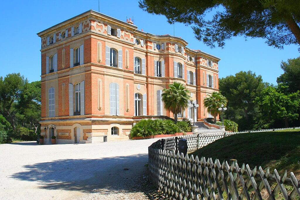 Château-Pastré-Marseille-historic-castles-south-of-france