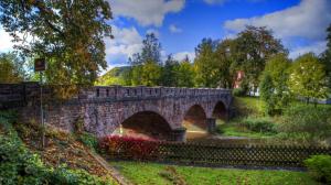 Beautiful Brick Arched Bridge Hdr wallpaper thumb