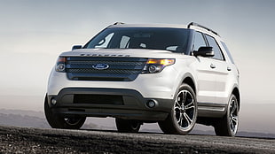 white Ford Explorer, Ford Explorer