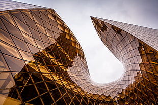 brown glass building, architecture, glass, reflection, sky