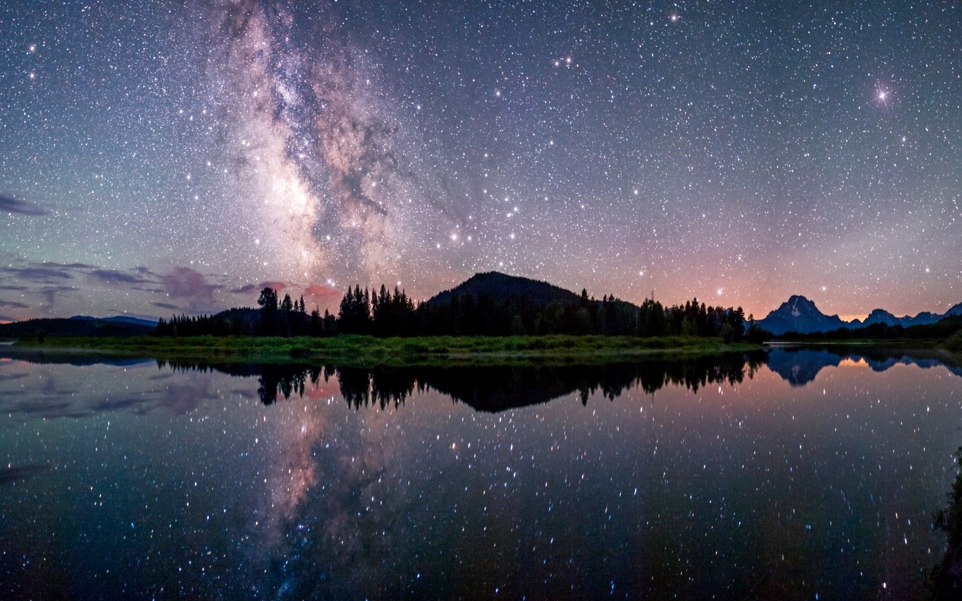 PicZene - Milky Way Mountain Wallpaper