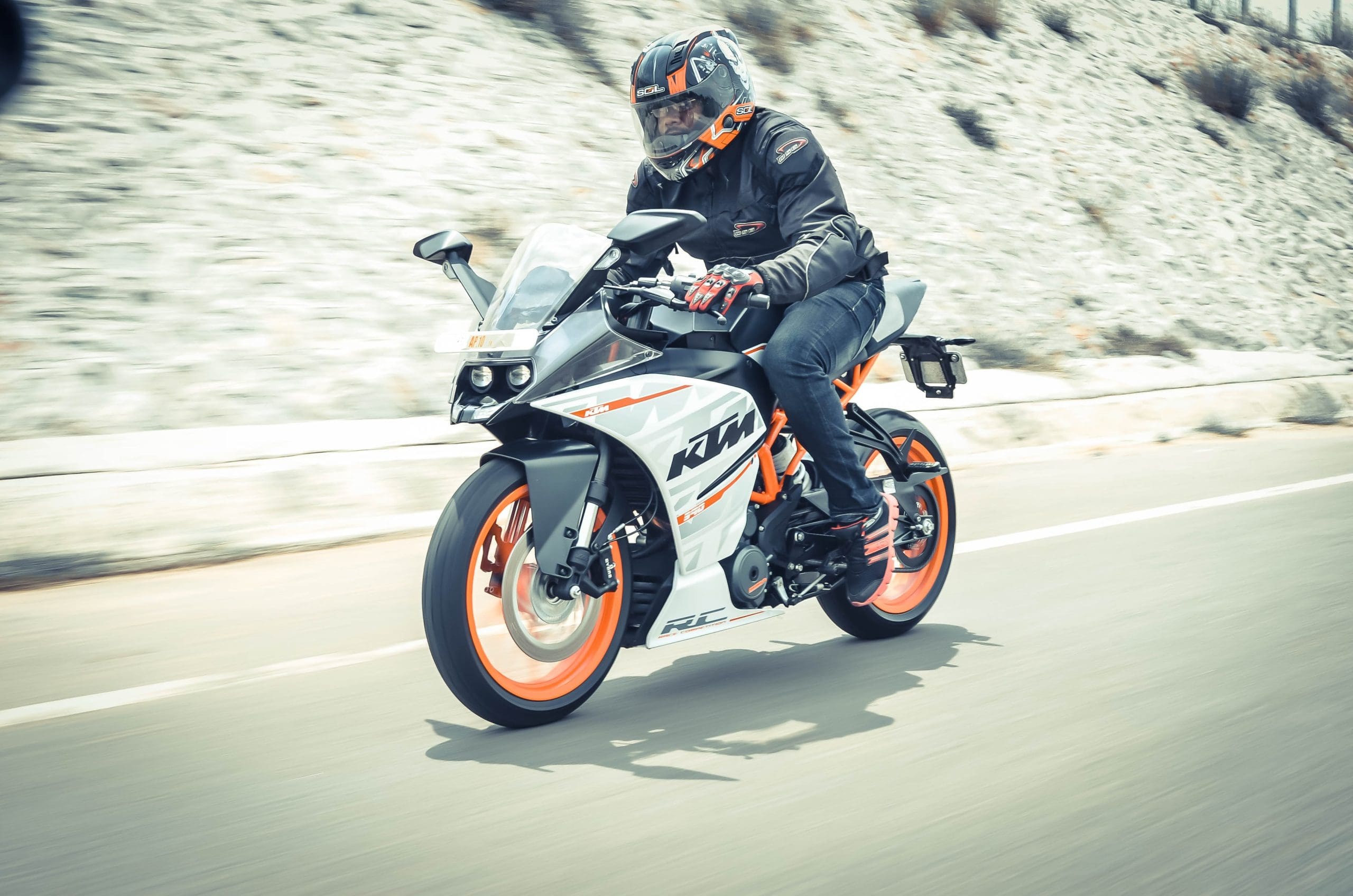 ktm rc390