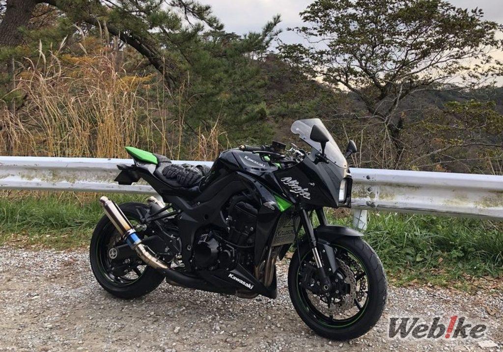 Cara de Ninja en una Z1000: KAWASAKI Z1000 Custom