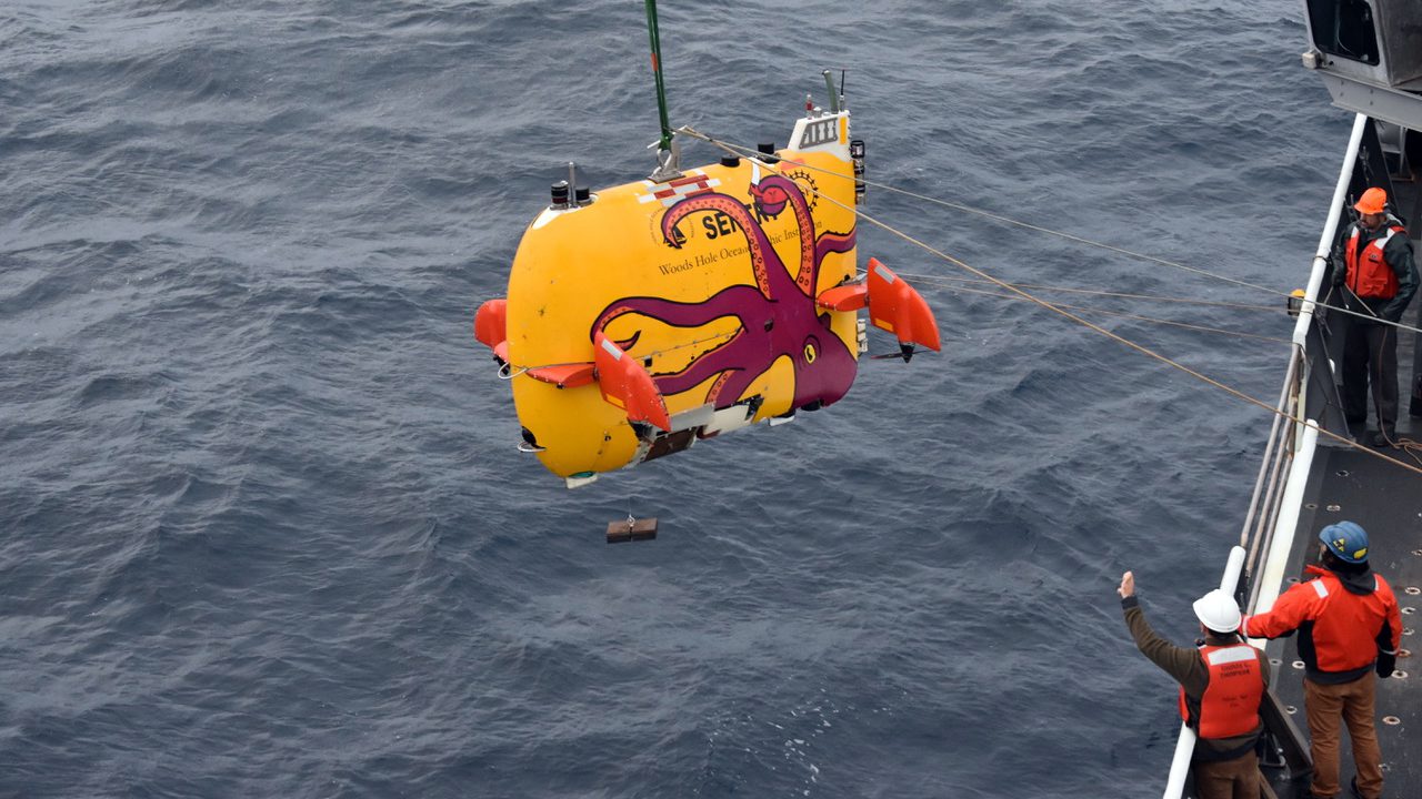 Sentry Team Lead Sean Kelly, Sentry Engineer Justin Fujii, and Thompson Crew deploy the vehicle to test the new MBARI software. Photo courtesy of MBARI.