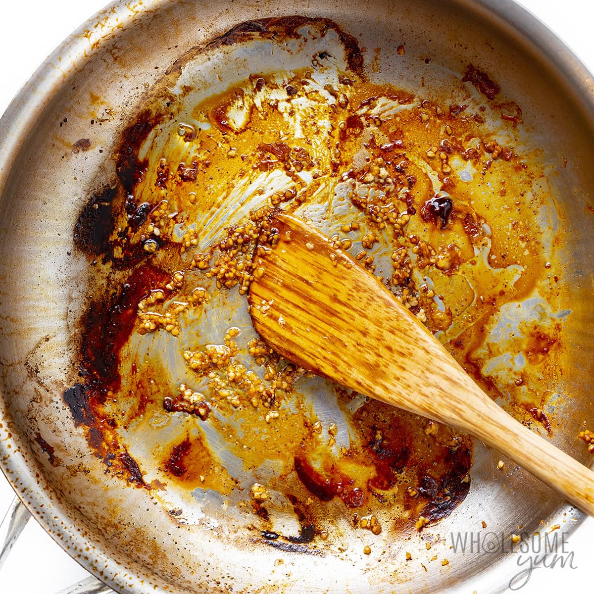 Garlic sauteed in skillet.