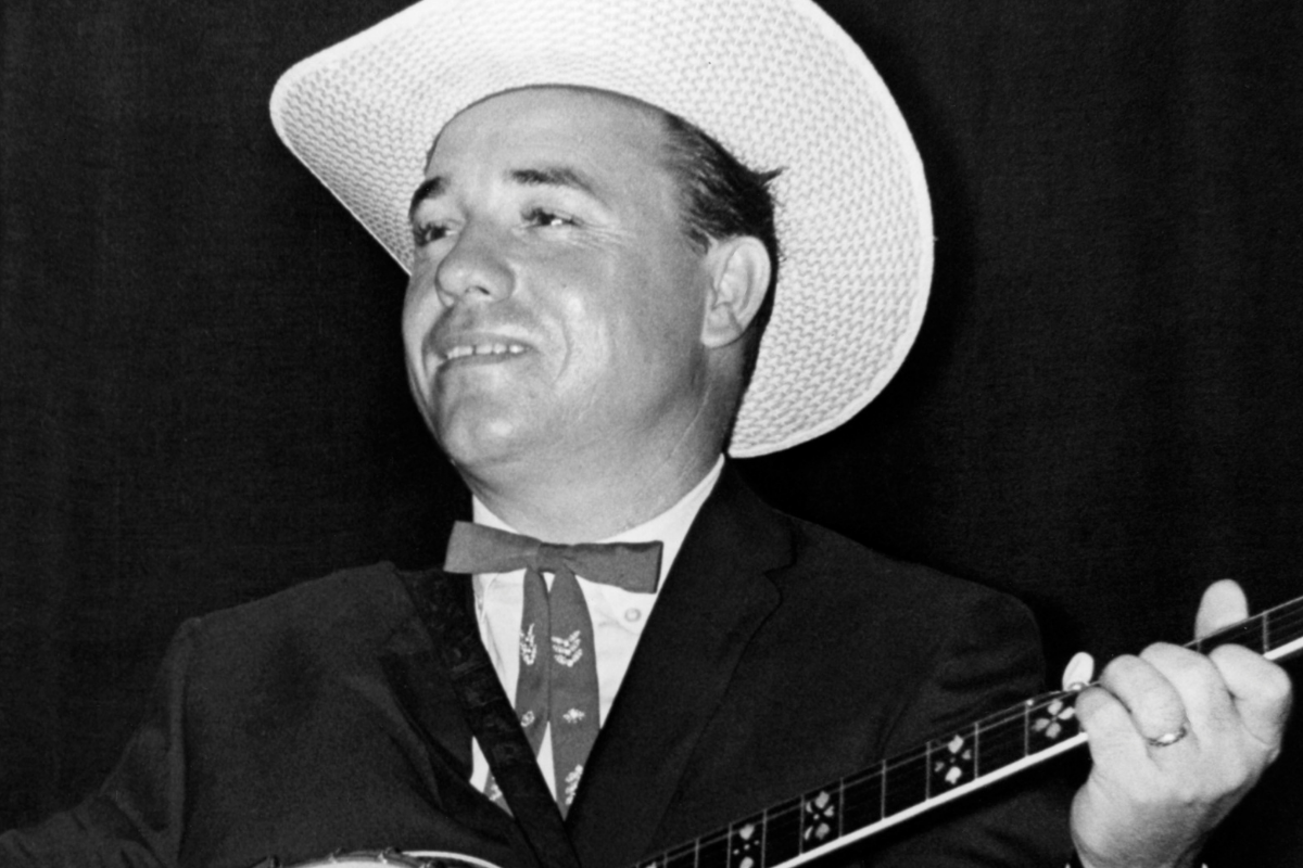 photo of Earl Scruggs performing circa 1965