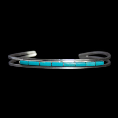 Single-Row Turquoise Bracelet