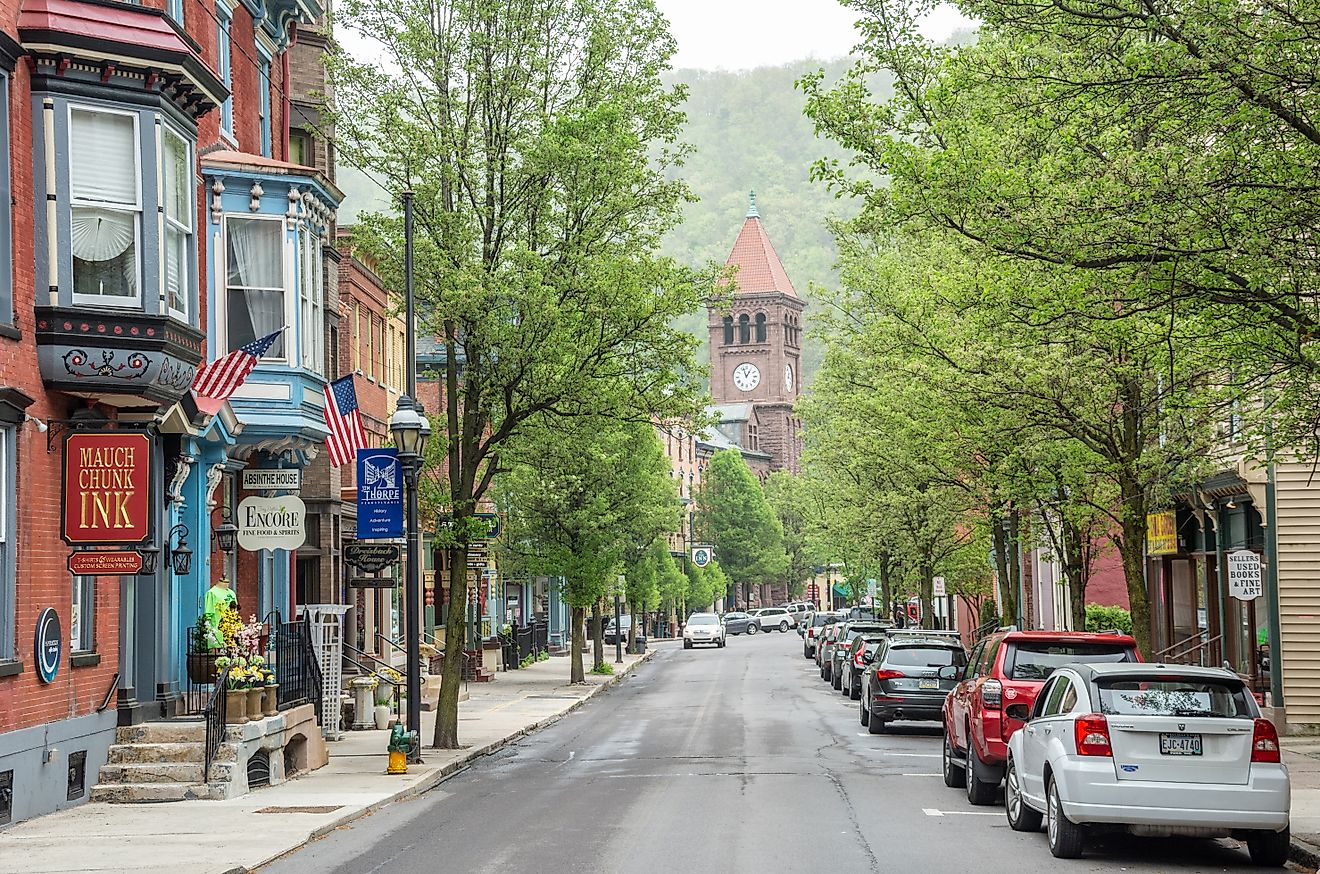 Street view on Broadway in Jim Thorpe, PA. Editorial credit: Alizada Studios / Shutterstock.com.